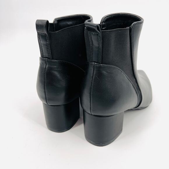 NWOB Lulus Chase Black Pointed Toe Booties Women's Size 8 - Picture 7 of 11